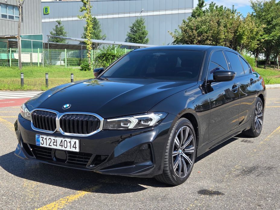 BMW 3-Series 2025