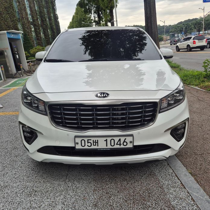 Kia Canival 2019