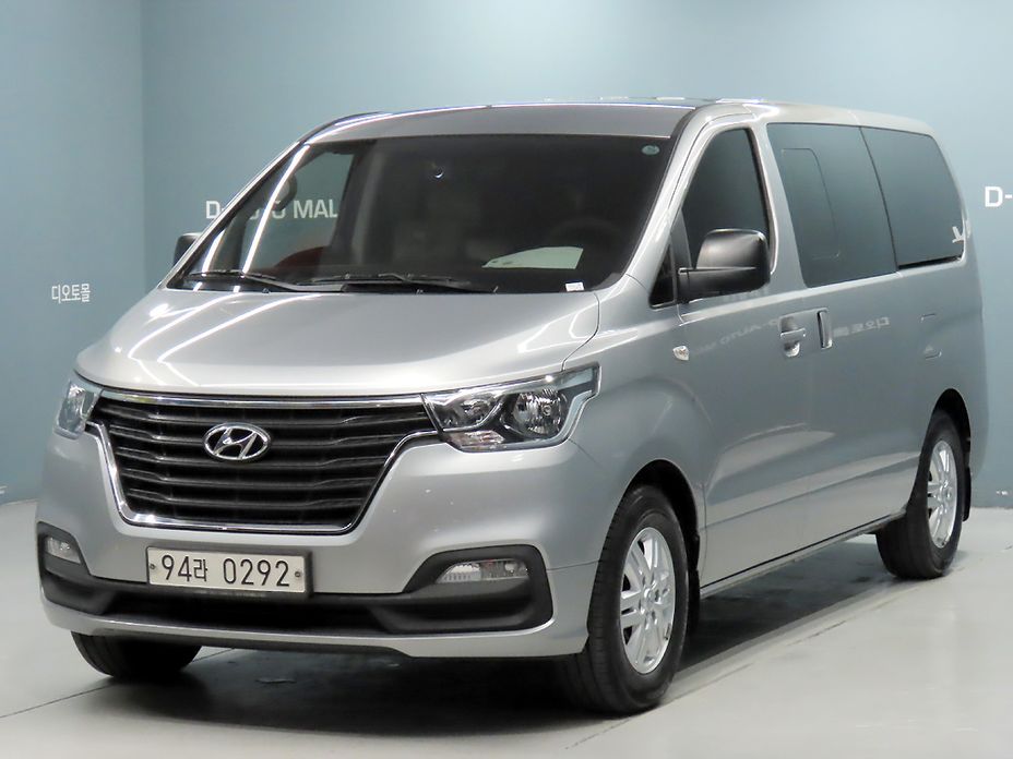 Hyundai Starex 2021