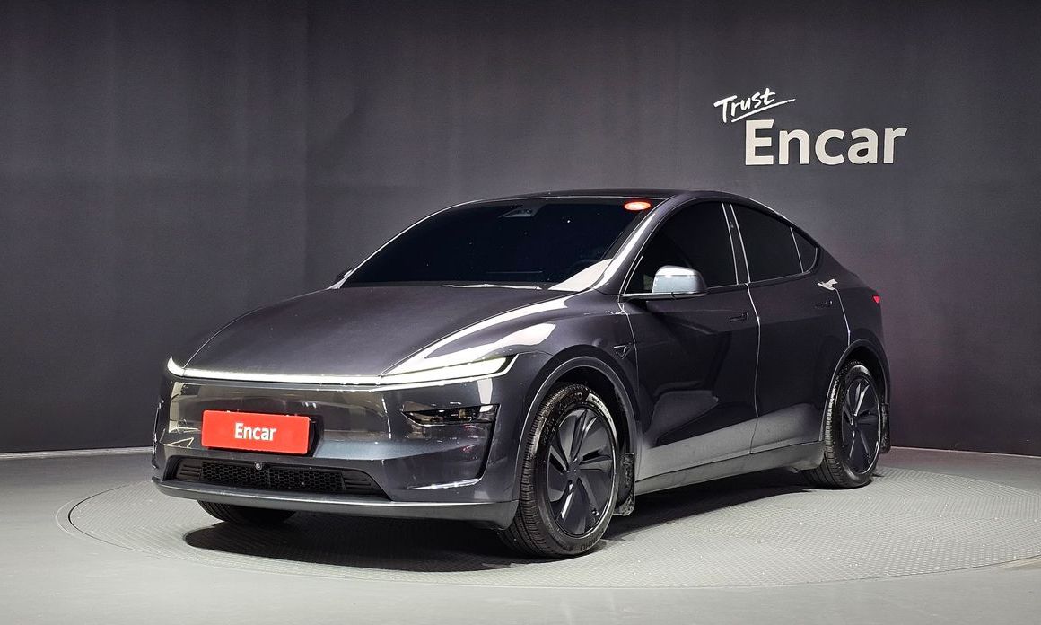Tesla Model Y 2026