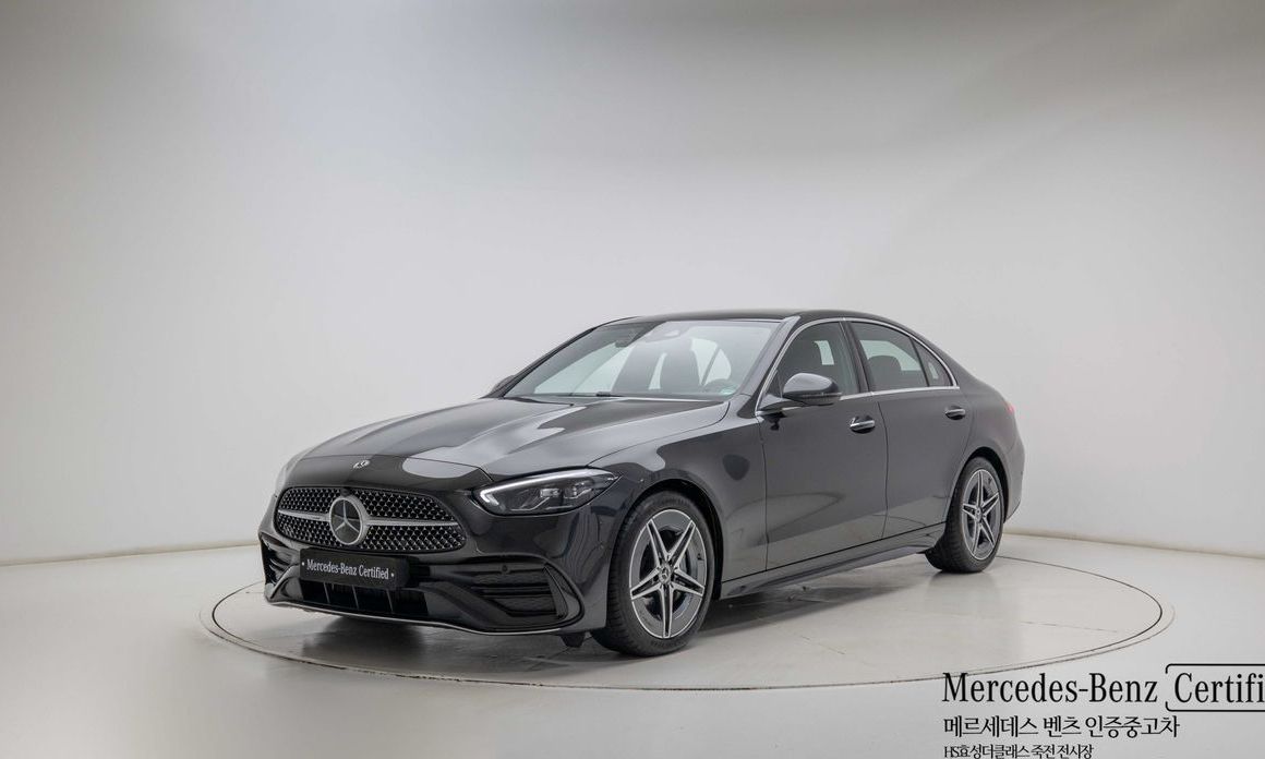Mercedes-Benz C-Class 2026