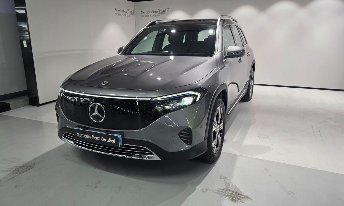 Mercedes-Benz EQB 2026