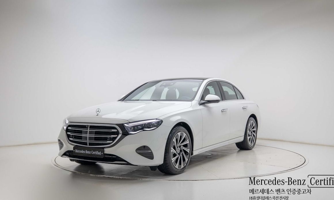 Mercedes-Benz E-Class 2026