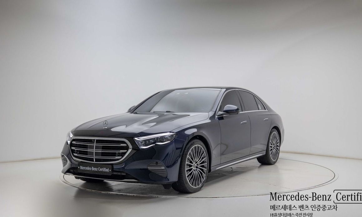 Mercedes-Benz E-Class 2026
