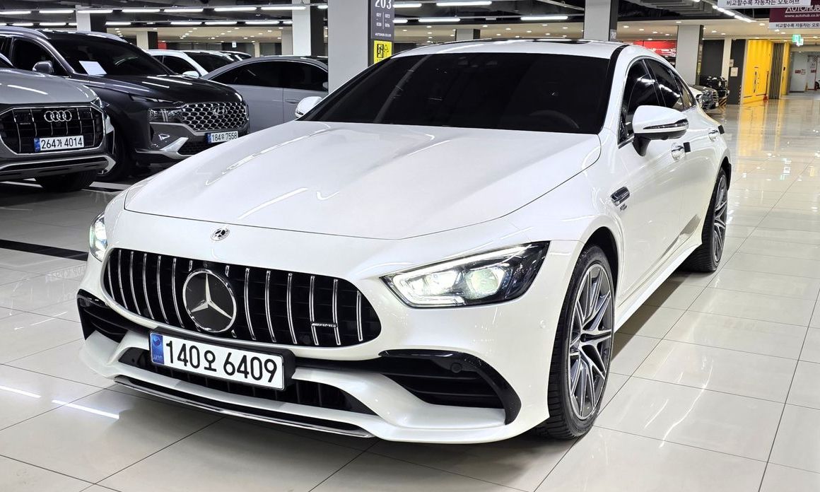 Mercedes-Benz AMG GT 2023