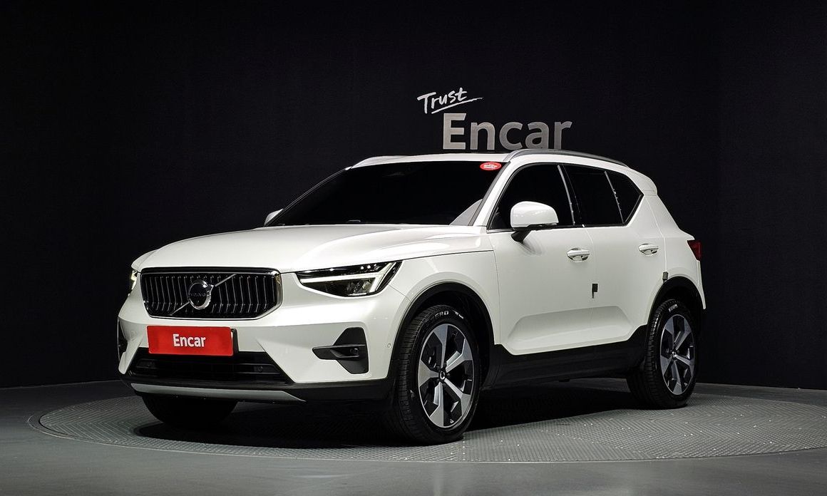Volvo XC40 2023