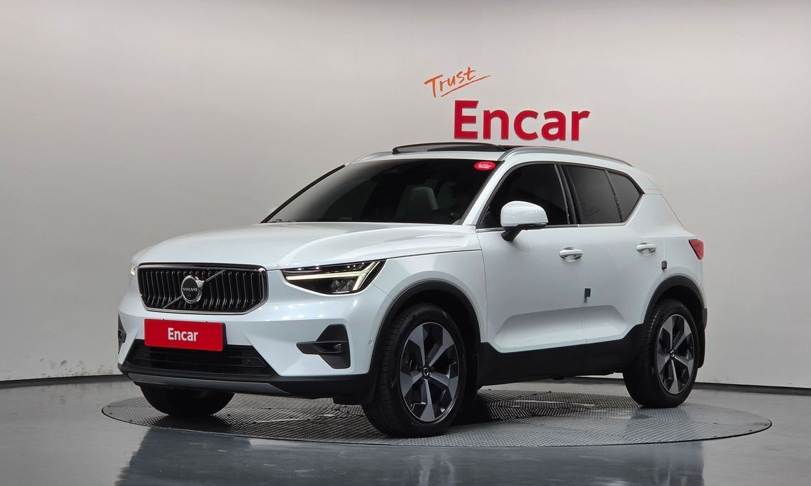 Volvo XC40 2023