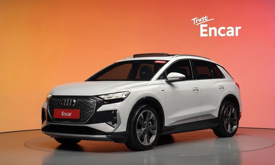 Audi Q4 e-tron 2023