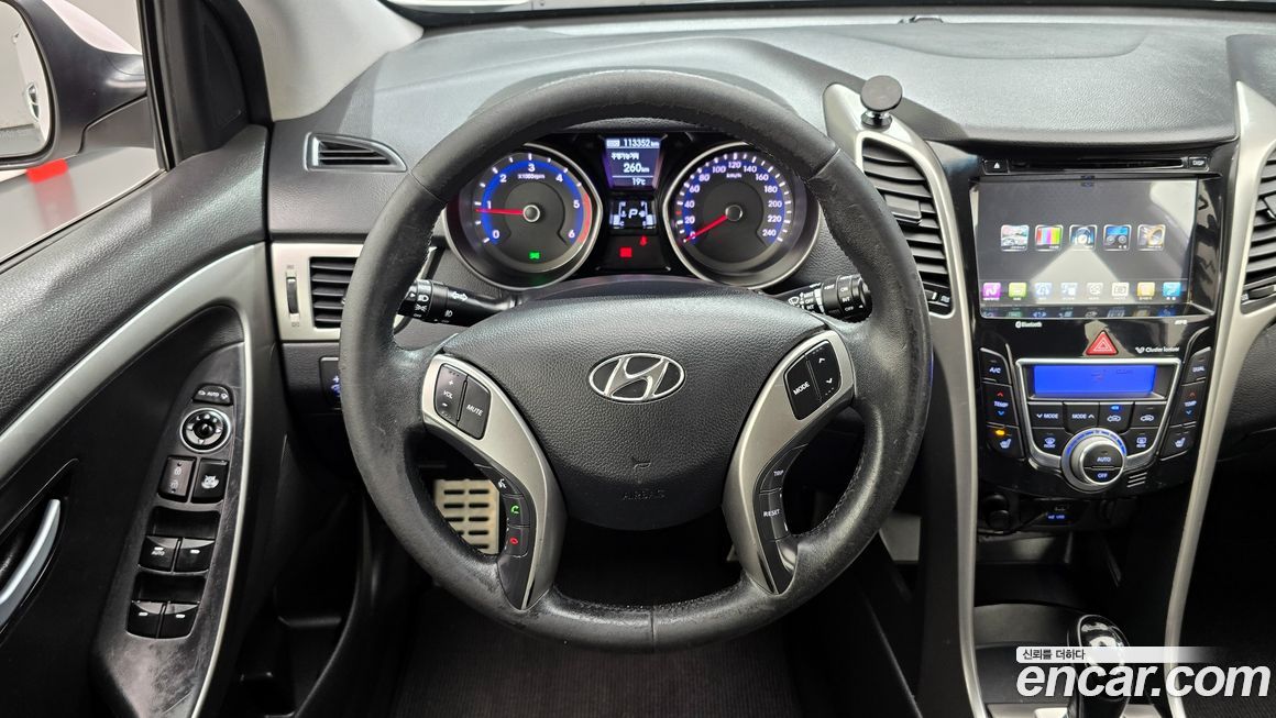 Hyundai i30 2012