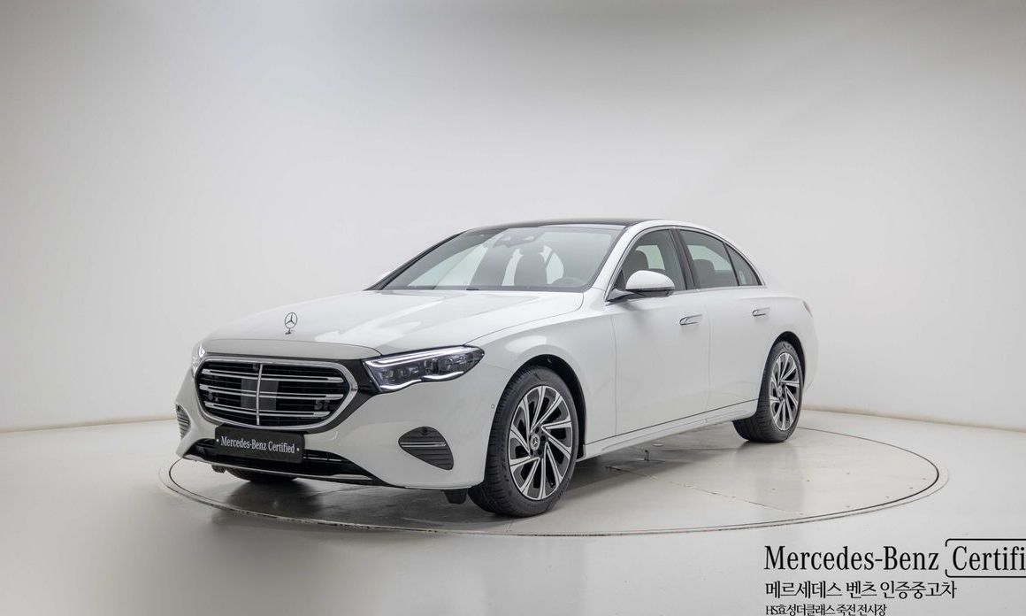 Mercedes-Benz E-Class 2026