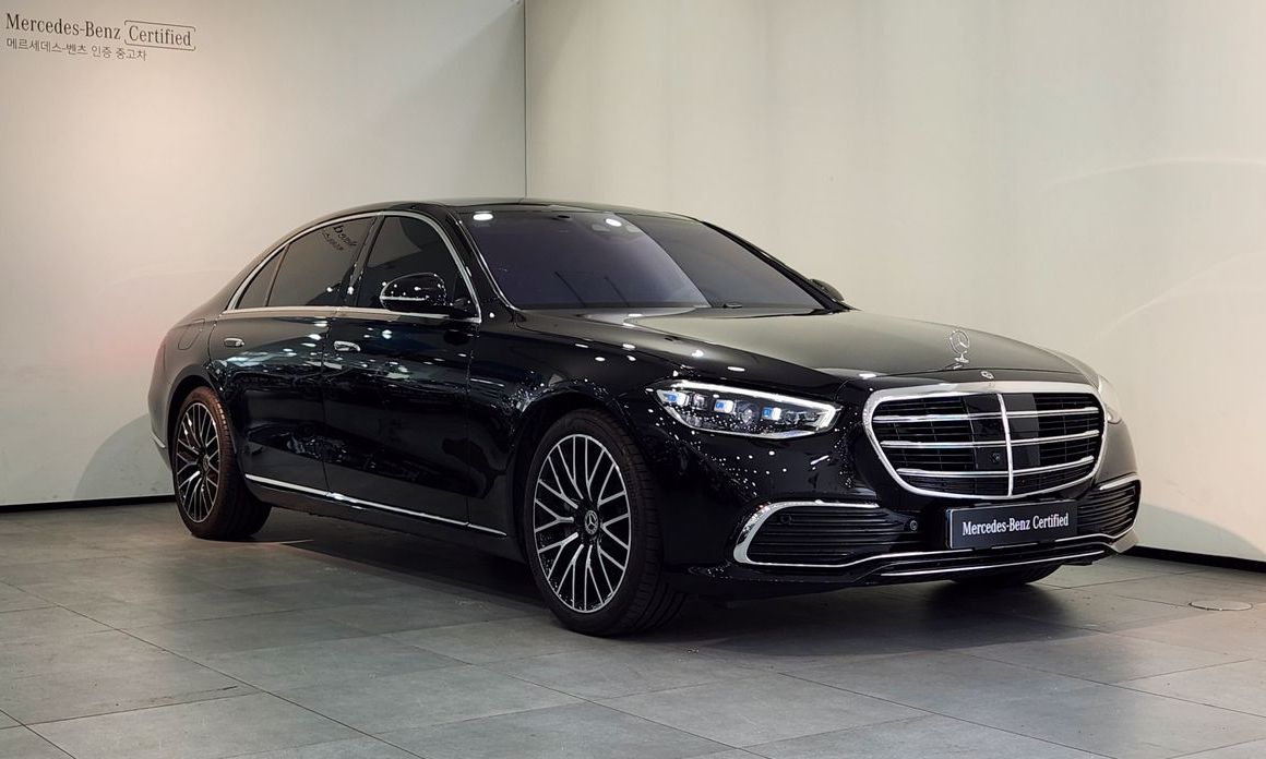 Mercedes-Benz S-Class 2026
