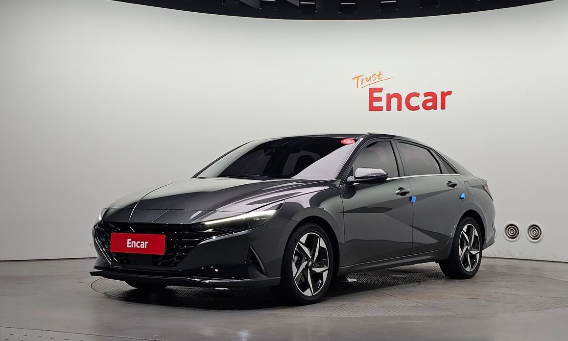Hyundai AVANTE 2021