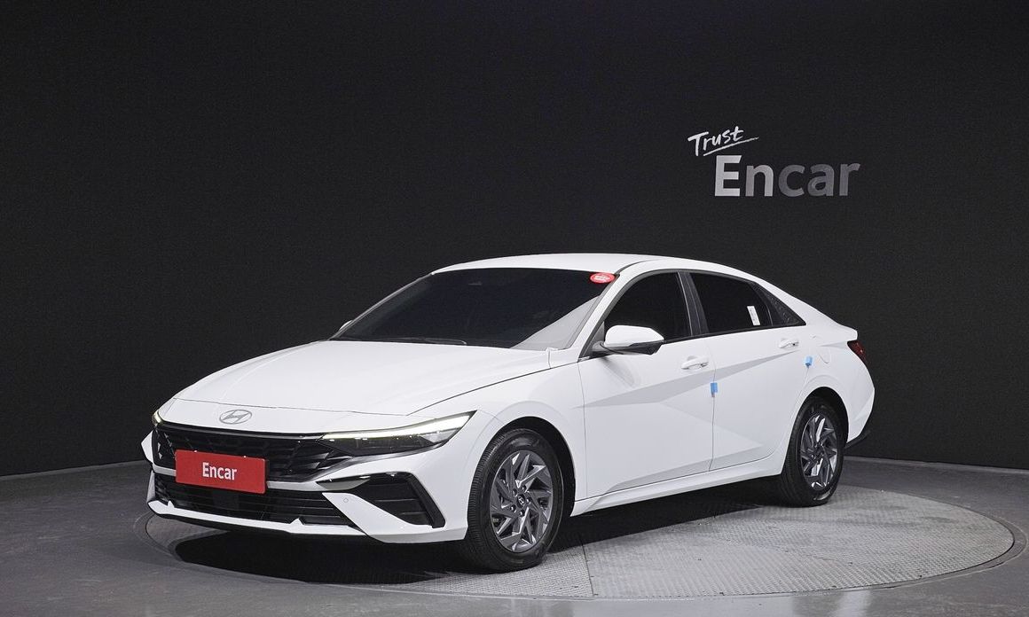 Hyundai AVANTE 2025
