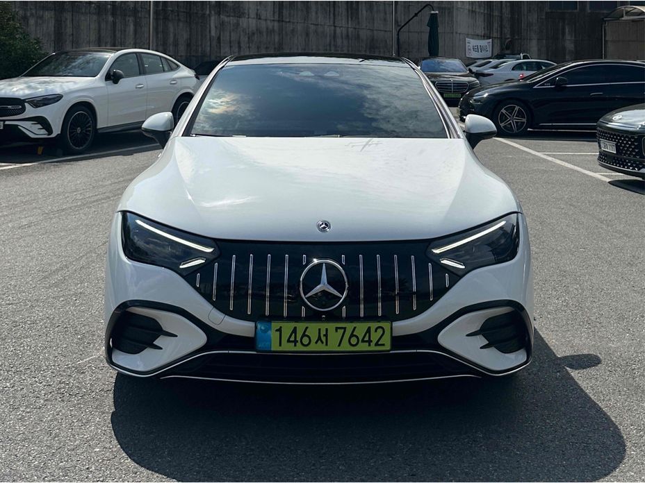 Mercedes-Benz EQE 2024