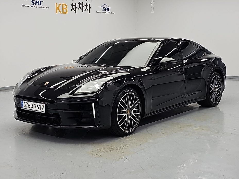 Porsche Panamera 2024