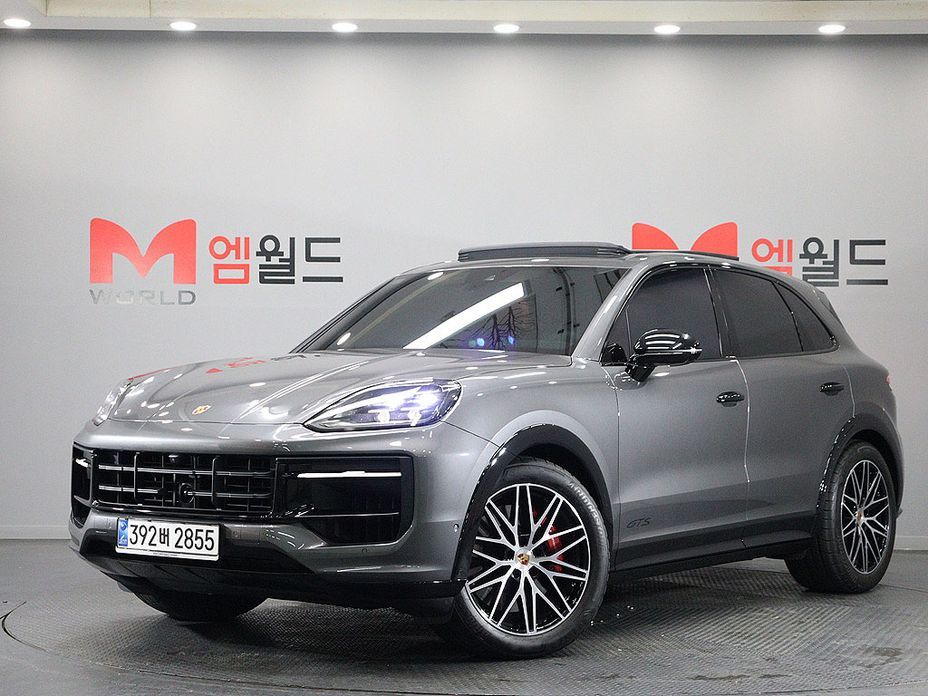 Porsche Cayenne 2025
