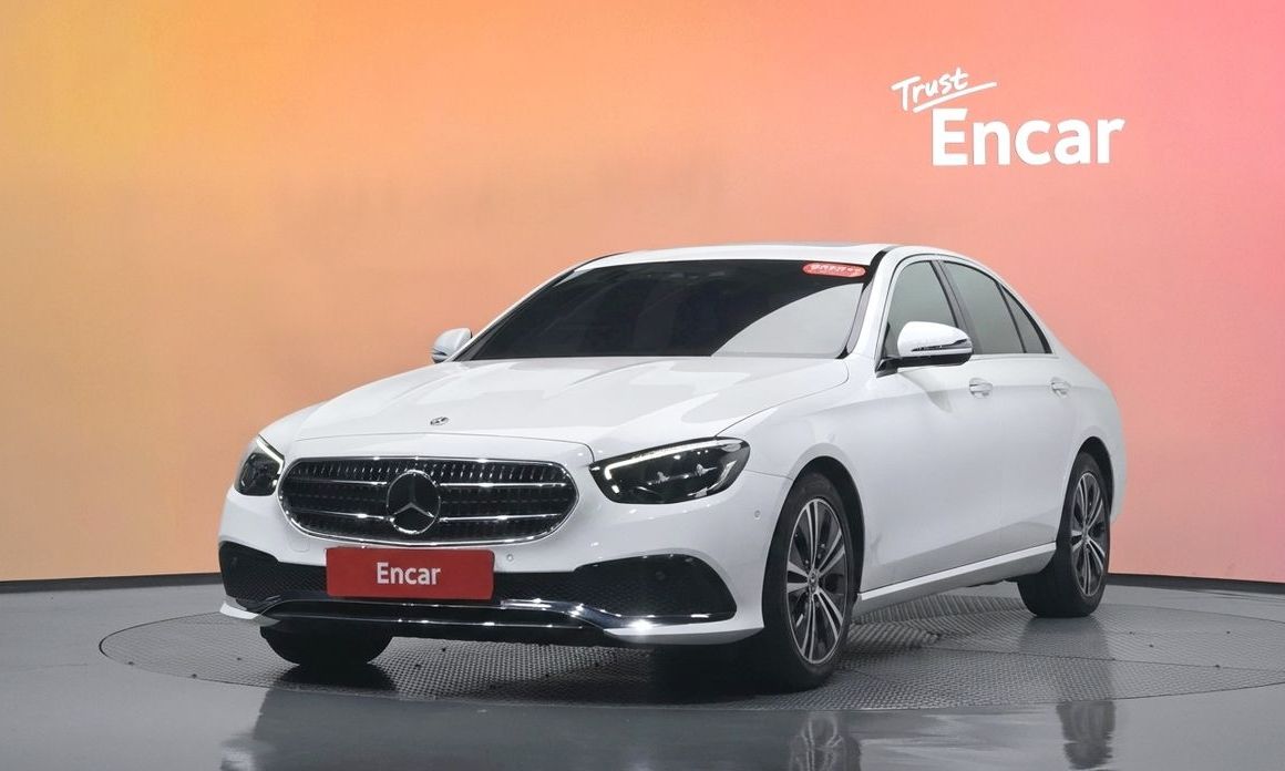 Mercedes-Benz E-Class 2021