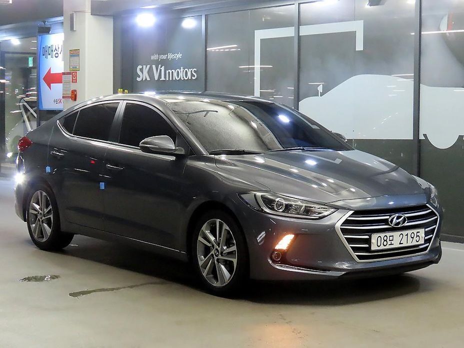 Hyundai AVANTE 2017