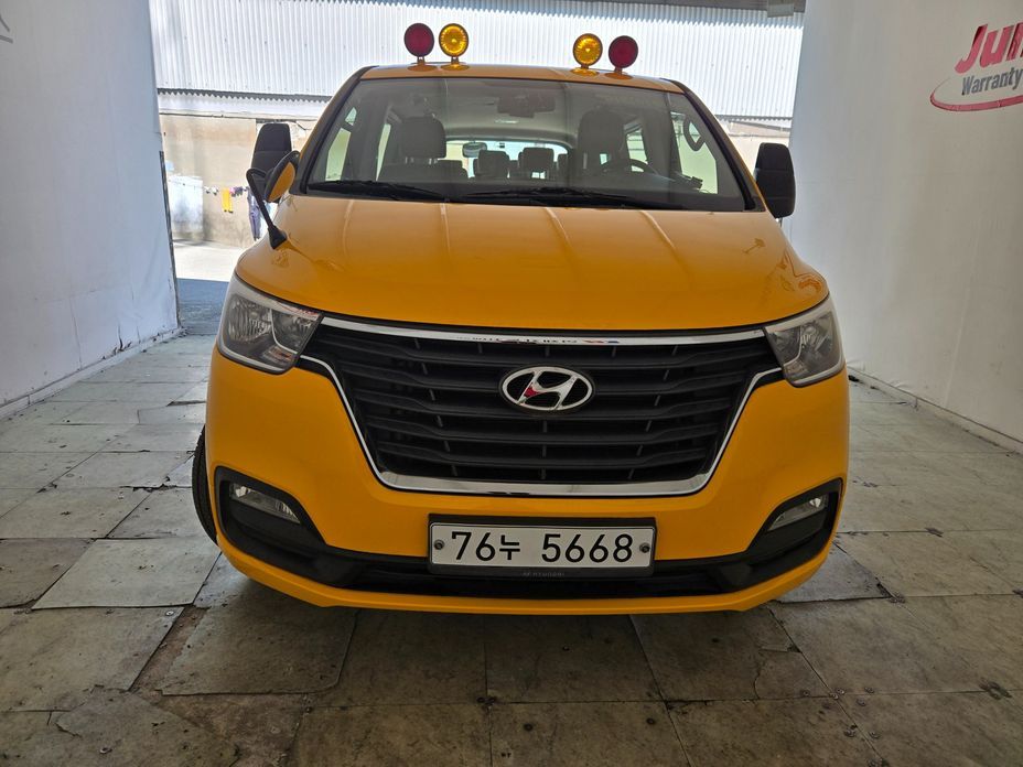 Hyundai Starex 2019