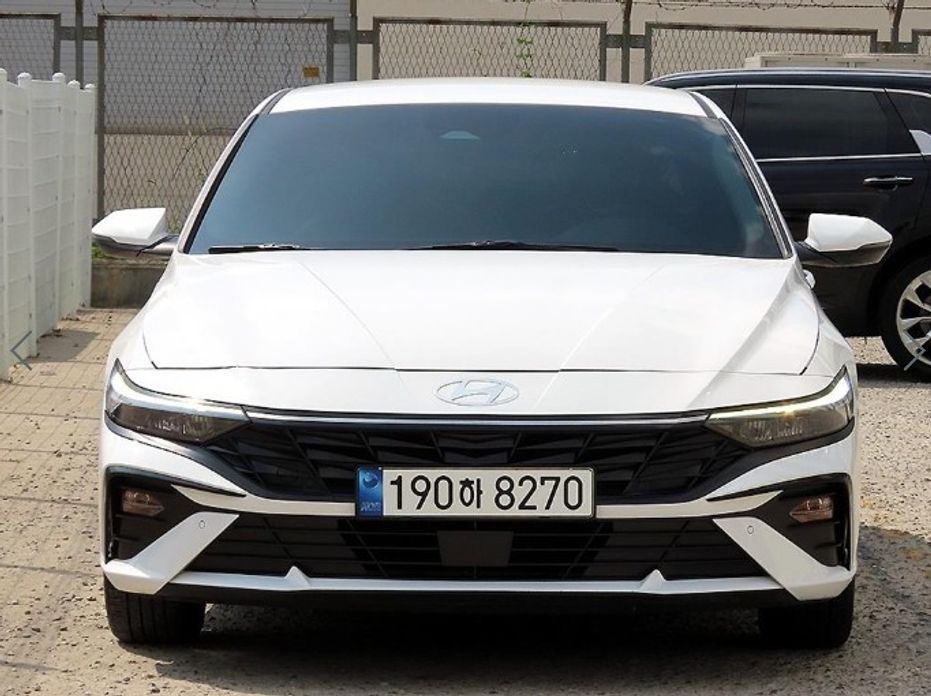 Hyundai AVANTE 2024