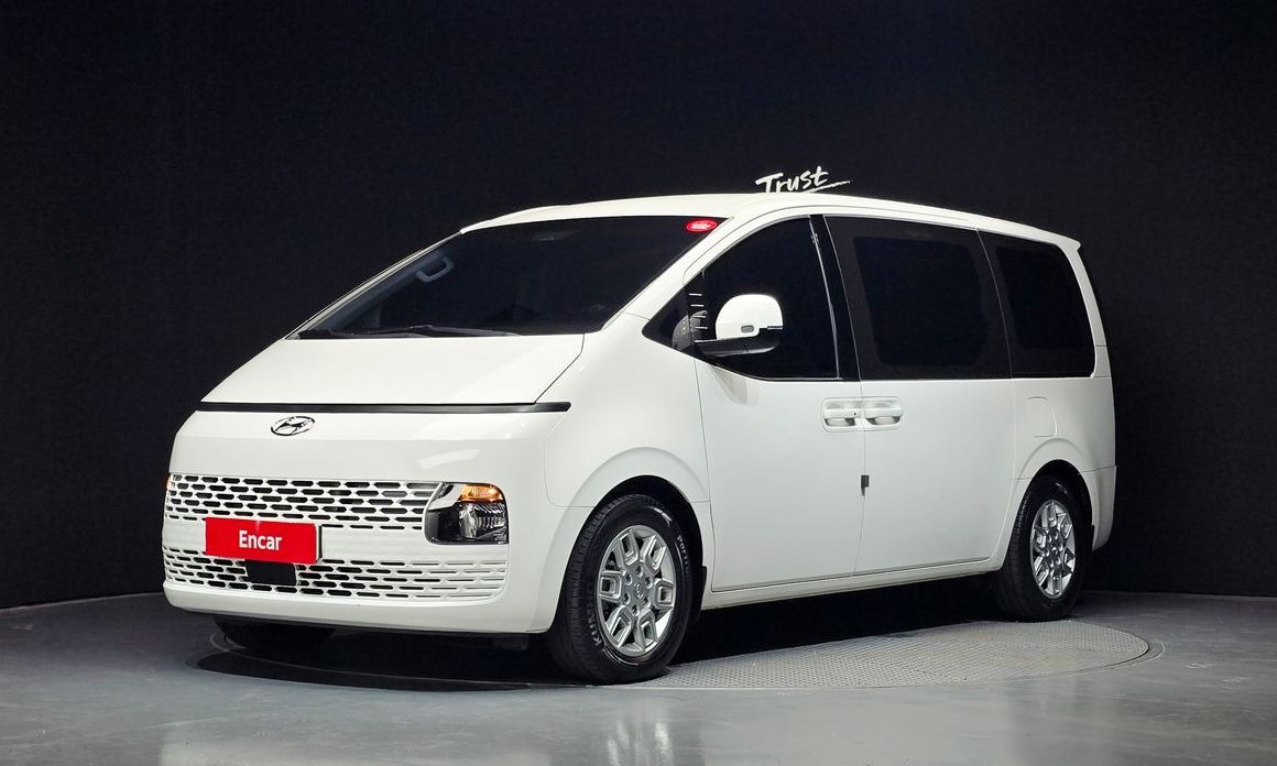 Hyundai Staria 2022