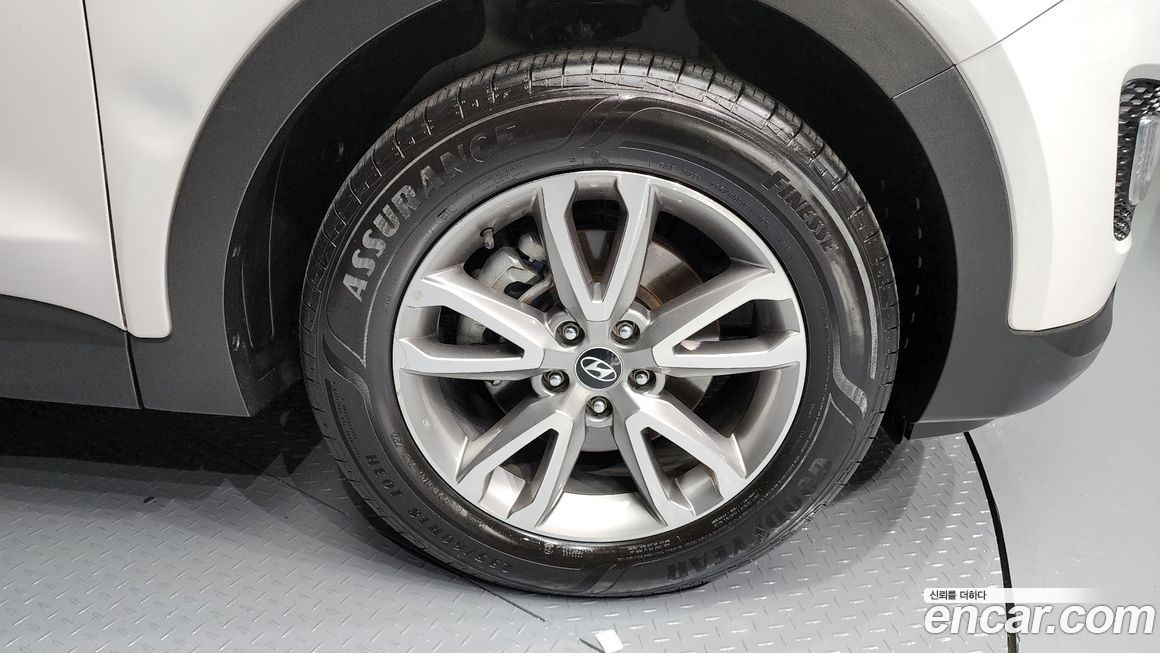 Hyundai Santafe 2014