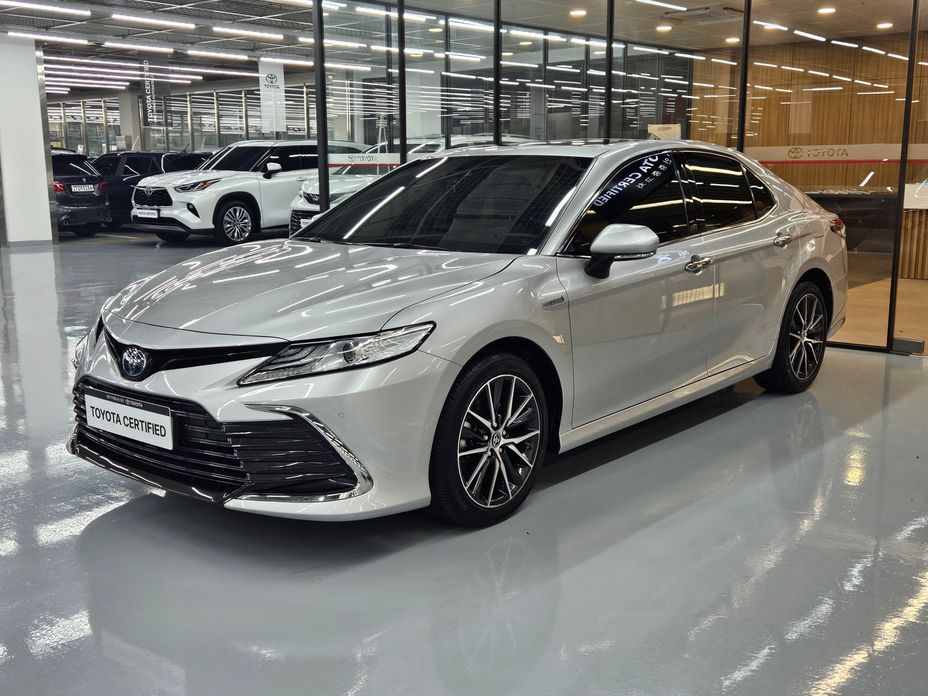 Toyota Camry 2023