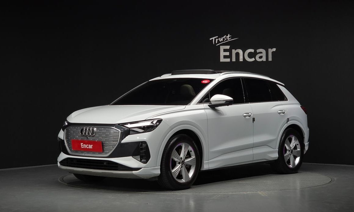 Audi Q4 e-tron 2023