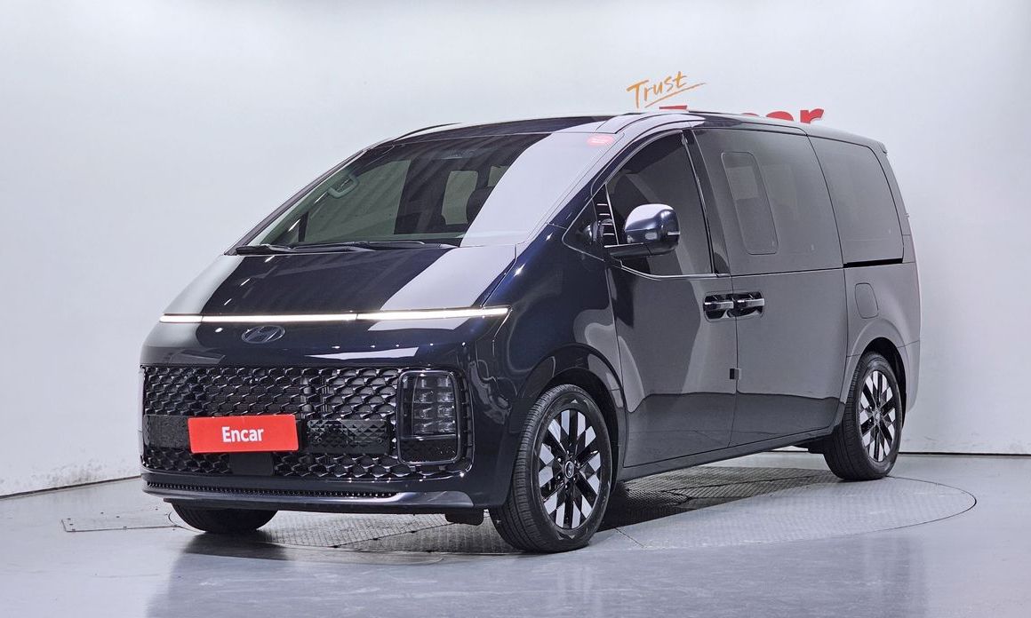 Hyundai Staria 2025