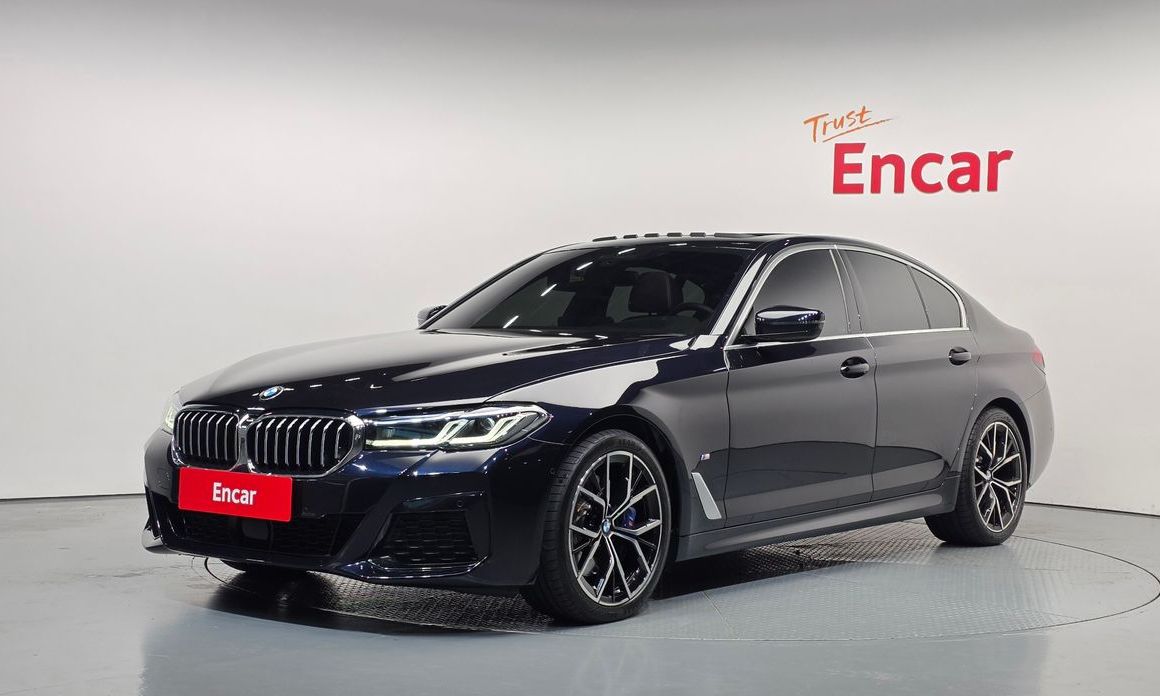 BMW 5-Series 2023