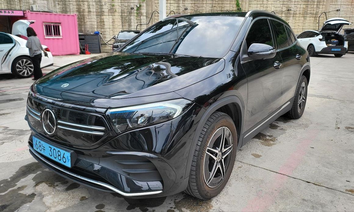 Mercedes-Benz EQA 2024