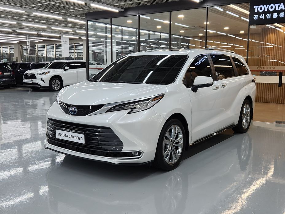 Toyota Sienna 2023