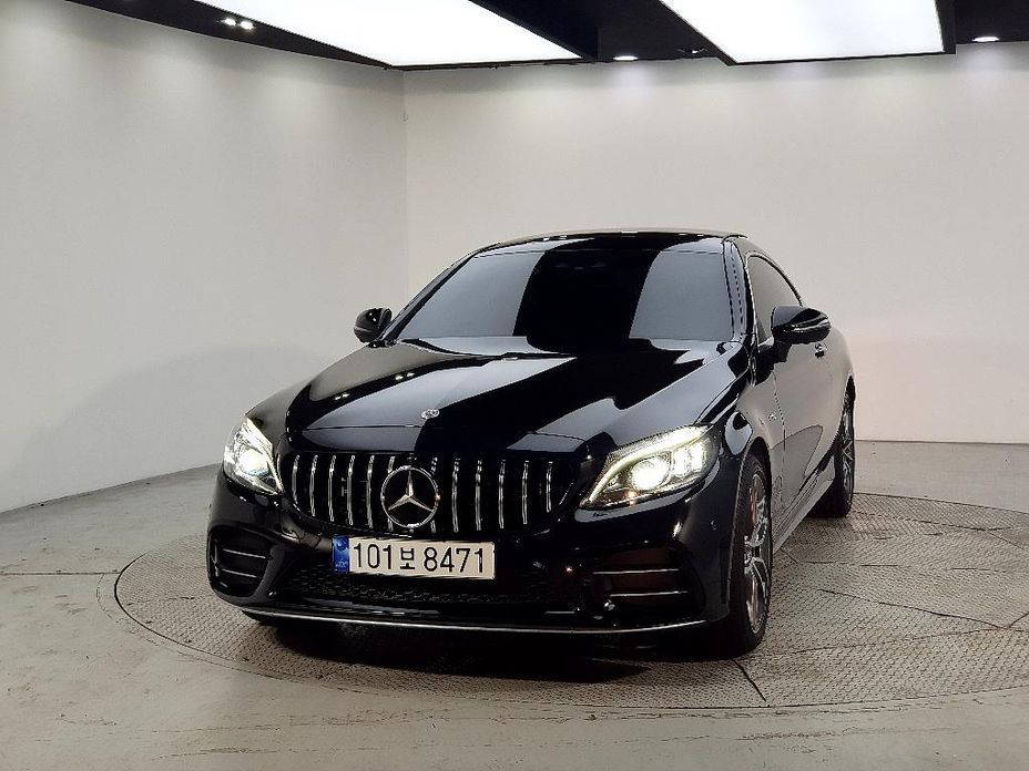 Mercedes-Benz C-Class 2022