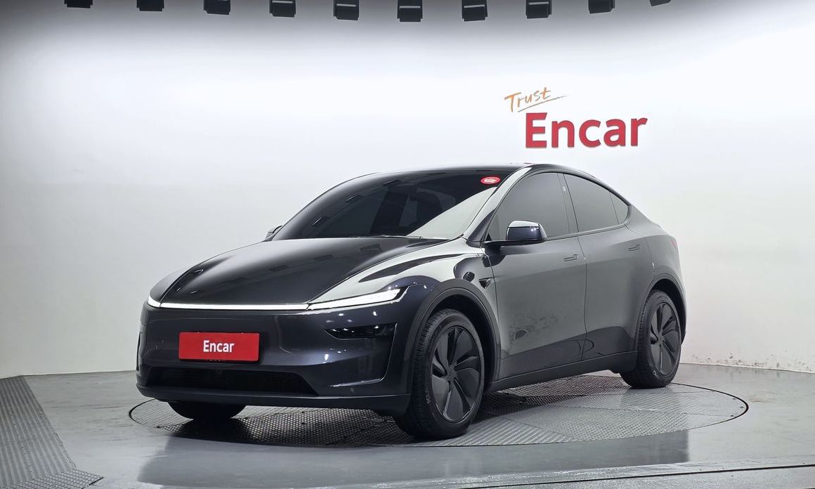 Tesla Model Y 2026
