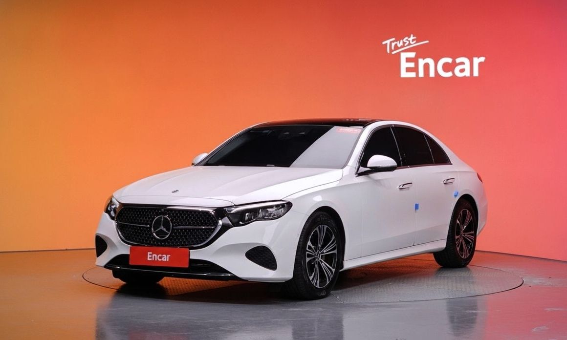 Mercedes-Benz E-Class 2025
