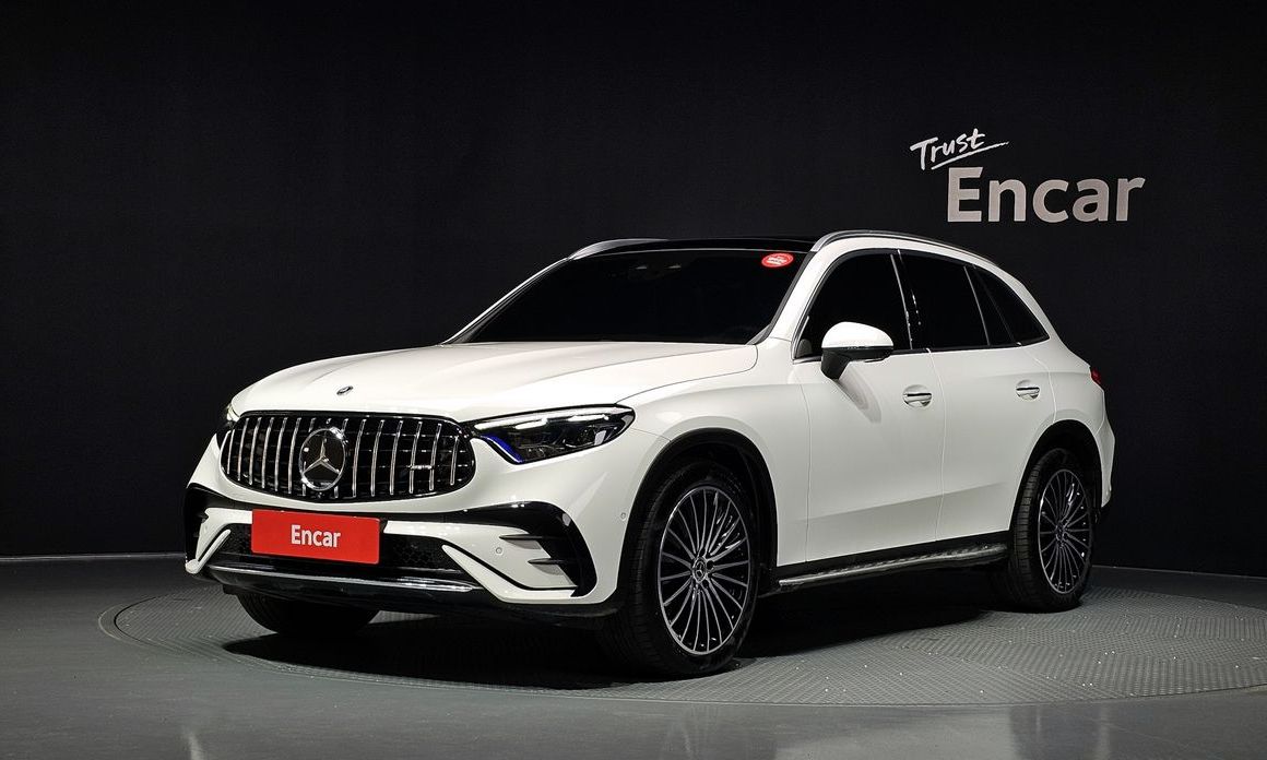 Mercedes-Benz GLC-Class 2025