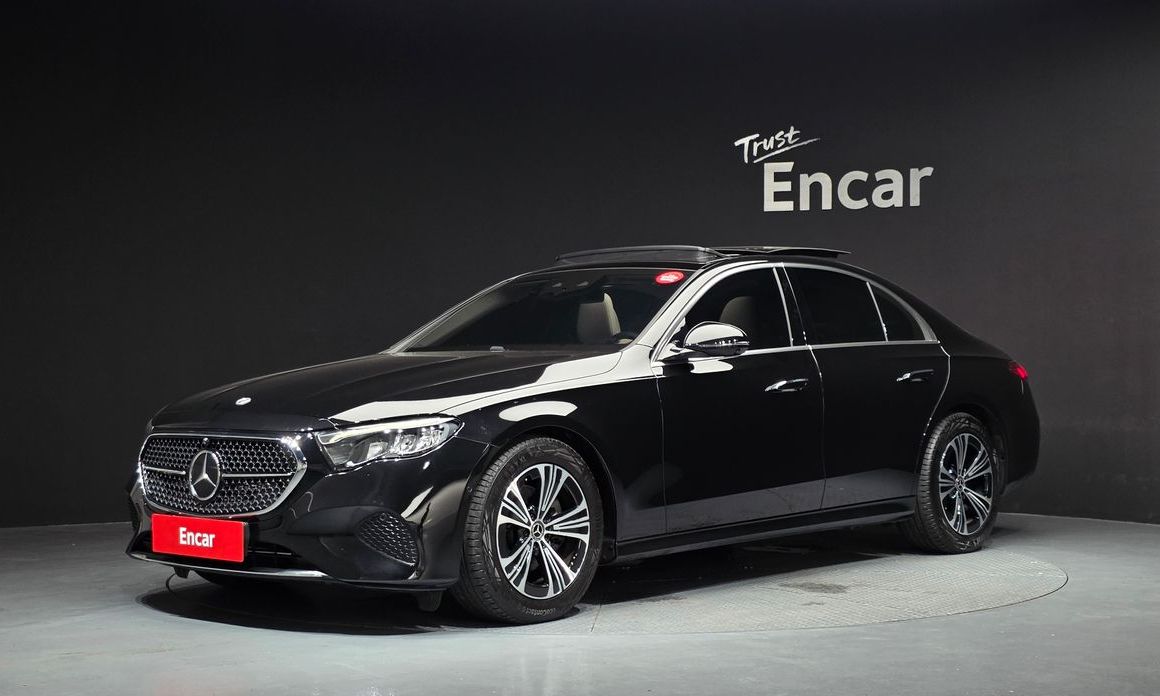 Mercedes-Benz E-Class 2025