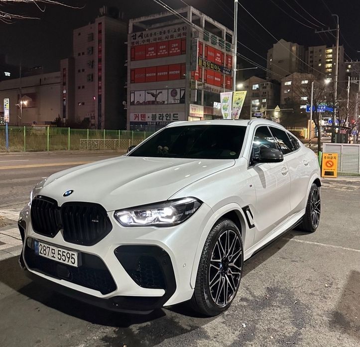 BMW X6 2021