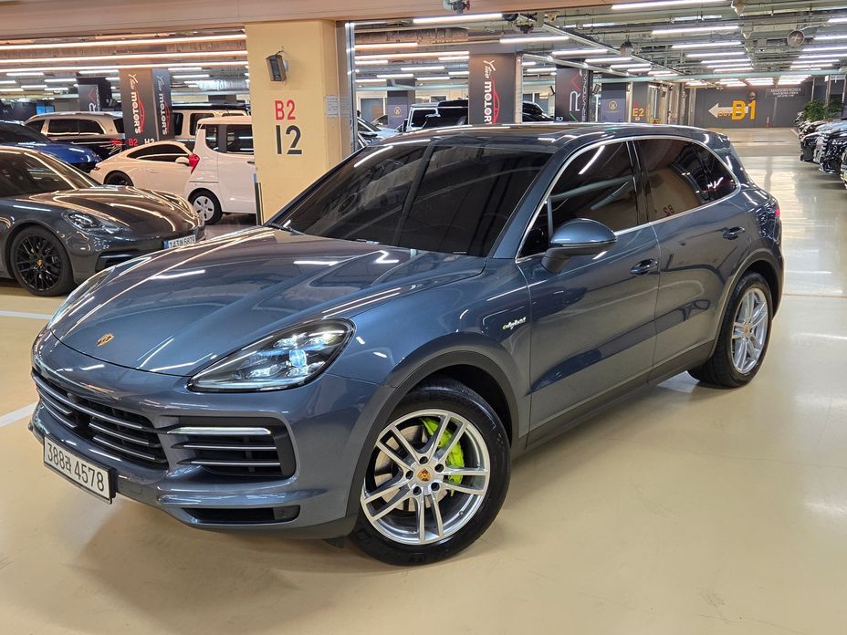 Porsche Cayenne 2020