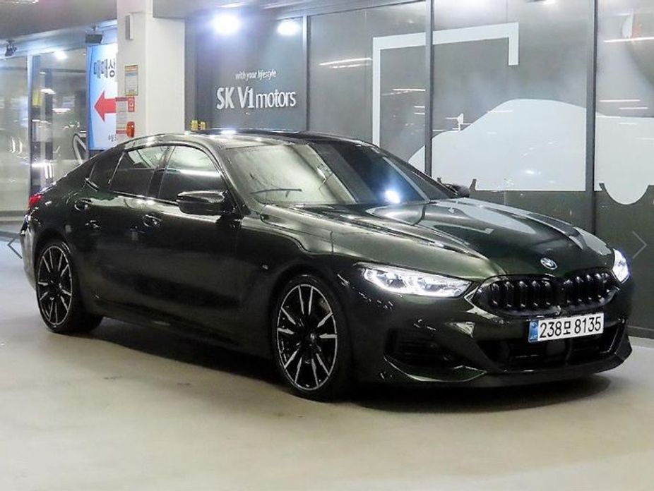 BMW 8-Series 2024