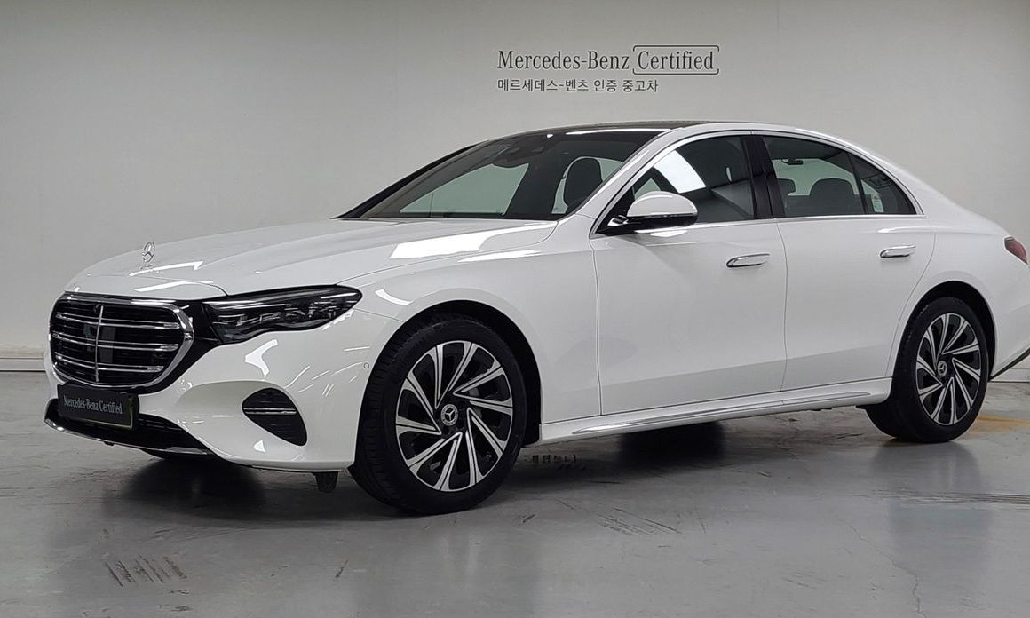 Mercedes-Benz E-Class 2026