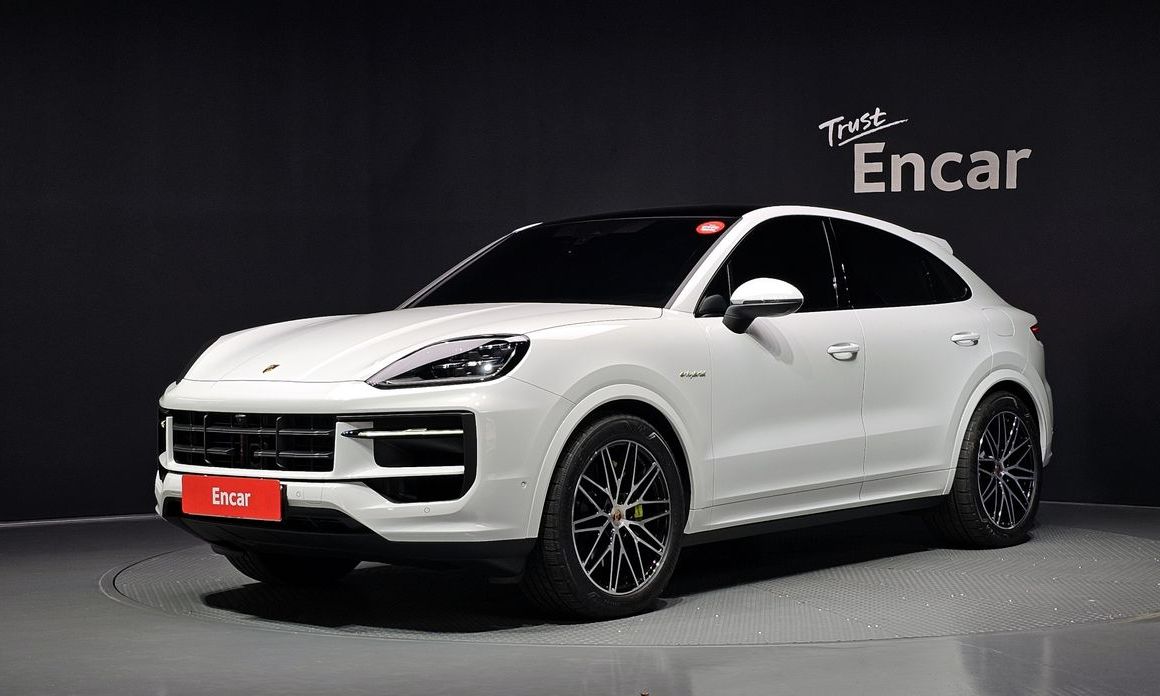 Porsche Cayenne 2025