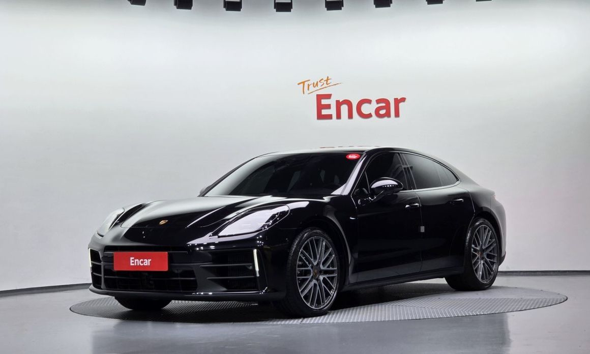 Porsche Panamera 2024