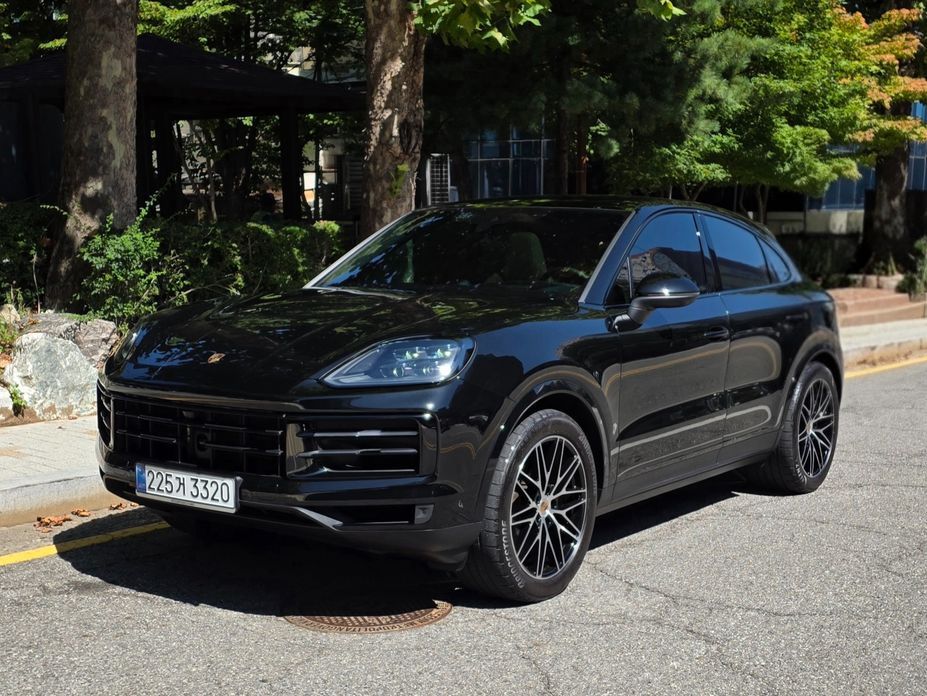 Porsche Cayenne 2025