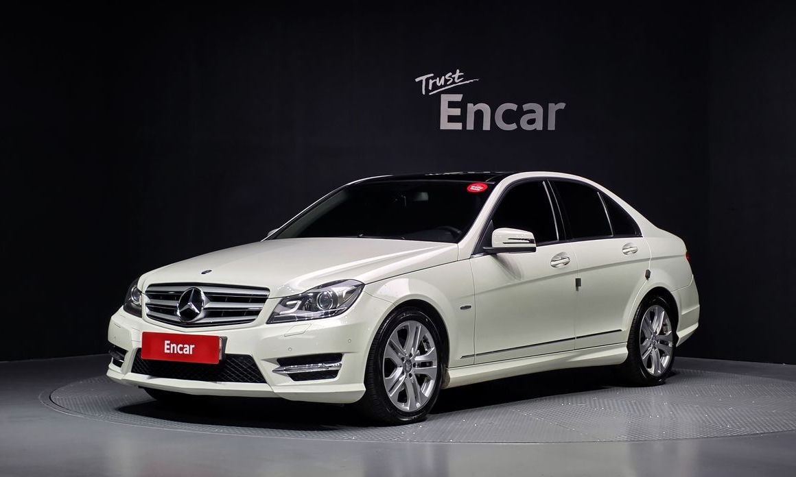 Mercedes-Benz C-Class 2012