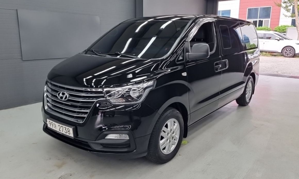Hyundai Starex 2021