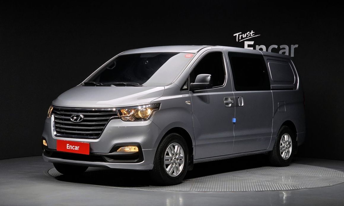 Hyundai Starex 2021