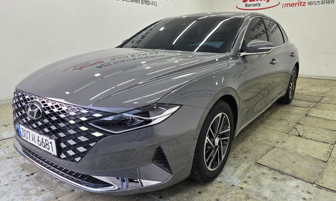 Hyundai Grandeur 2021