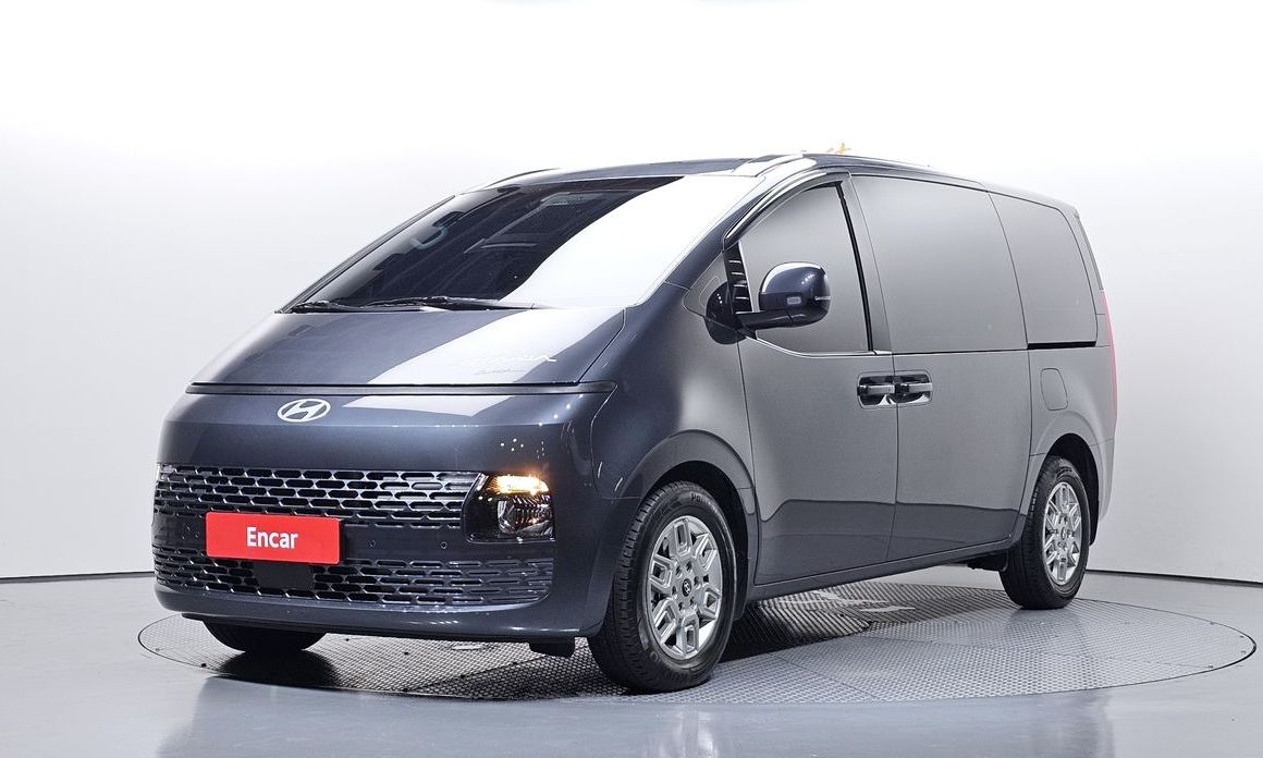 Hyundai Staria 2025