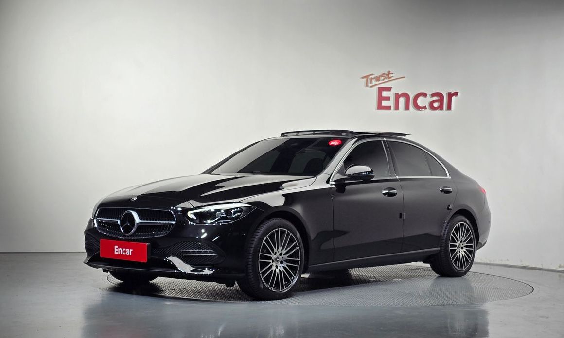 Mercedes-Benz C-Class 2025